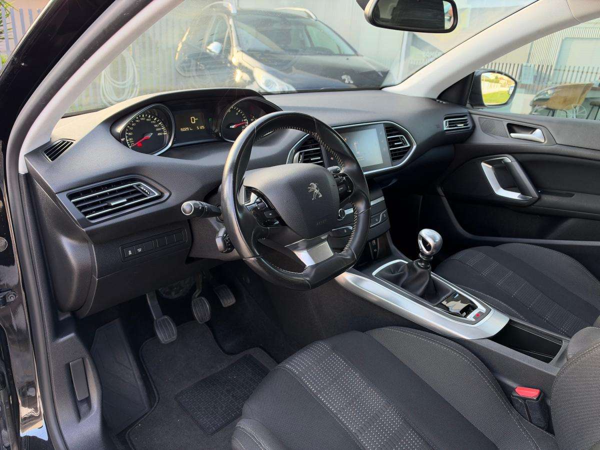 peugeot-308-2015-diesel-1560cc