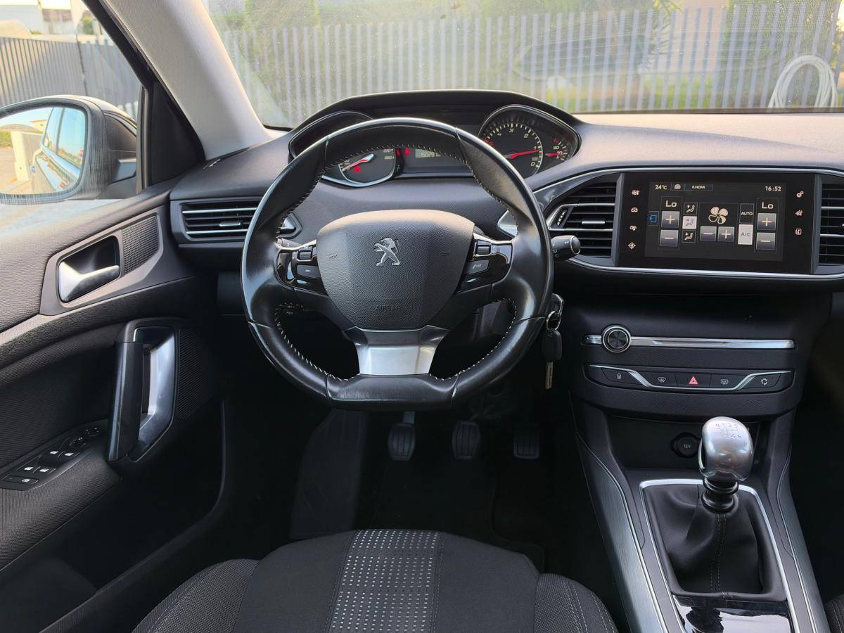 peugeot-308-2015-diesel-1560cc