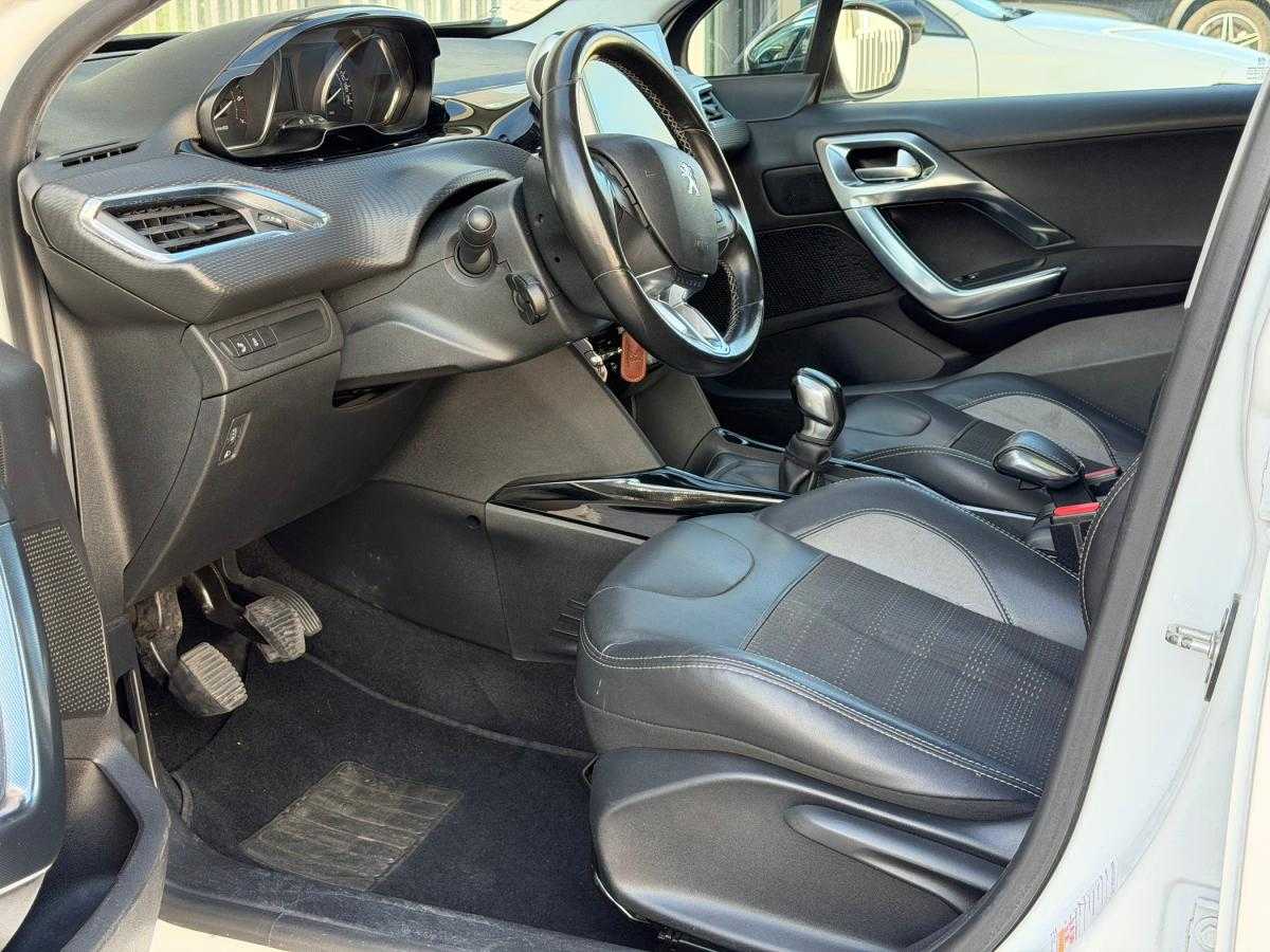 peugeot-2008-2015-gasolina-1199cc