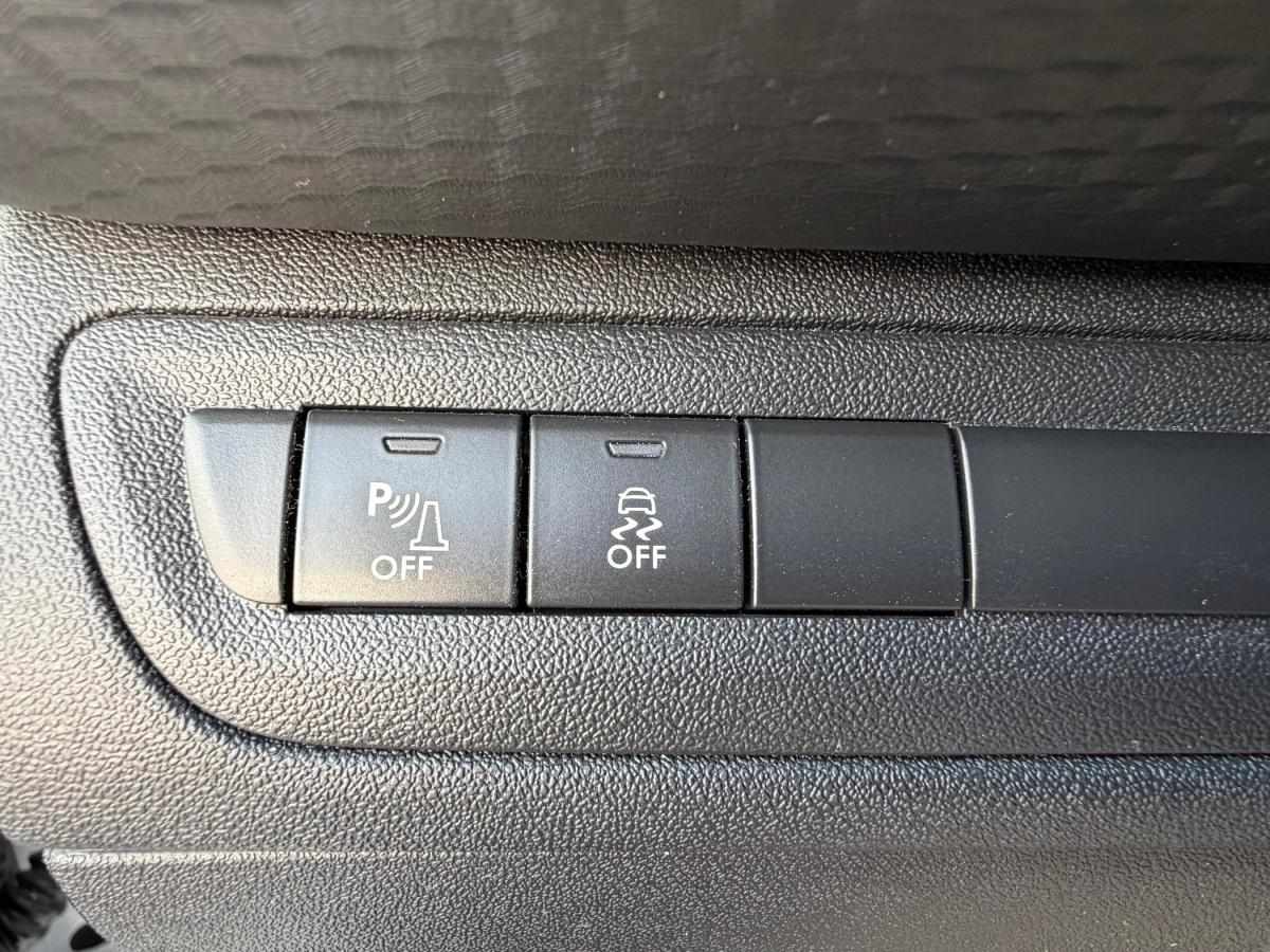 peugeot-2008-2015-gasolina-1199cc