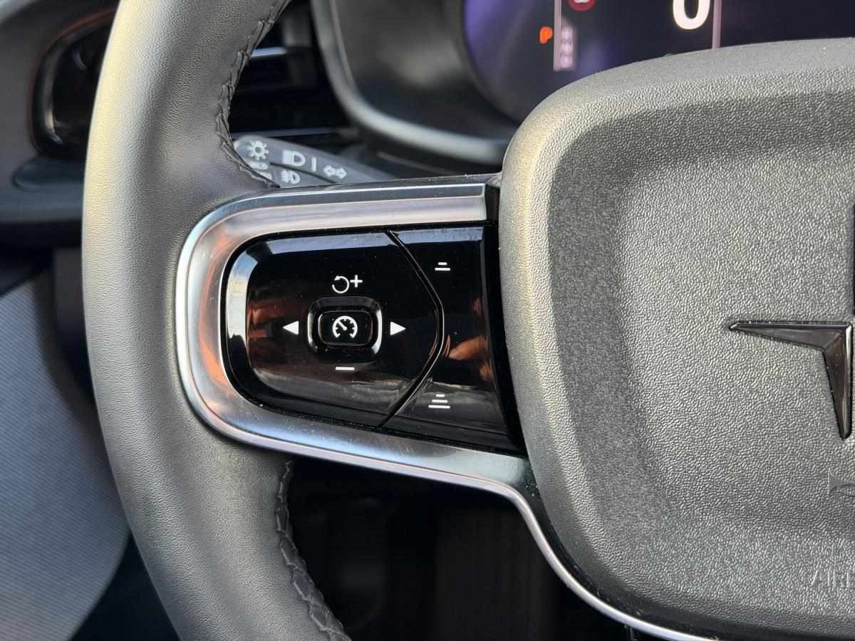 polestar-2-2021-eletrico-0cc