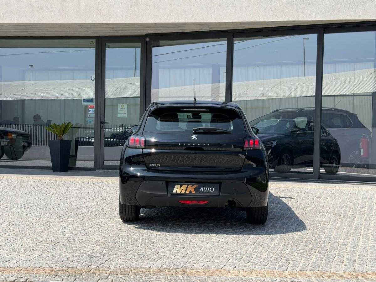 peugeot-208-2022-gasolina-1199cc