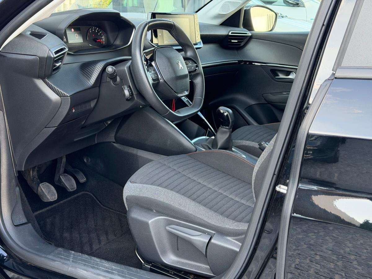 peugeot-208-2022-gasolina-1199cc