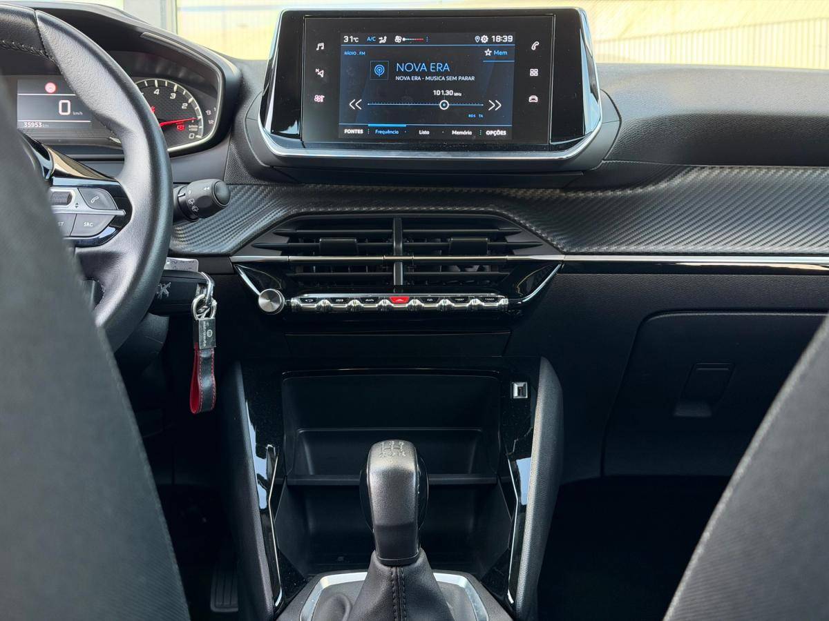 peugeot-208-2022-gasolina-1199cc
