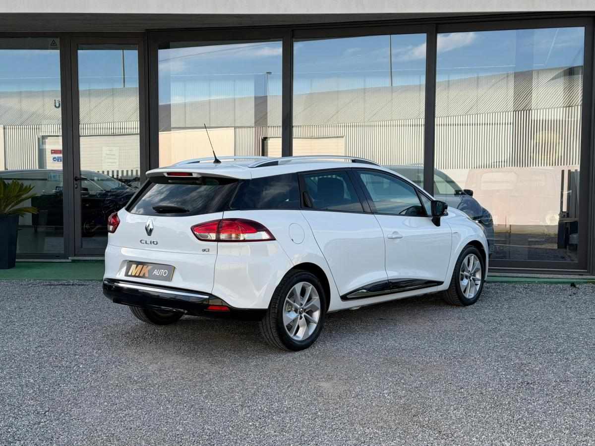 renault-clio-sport-tourer-2016-diesel-1461cc