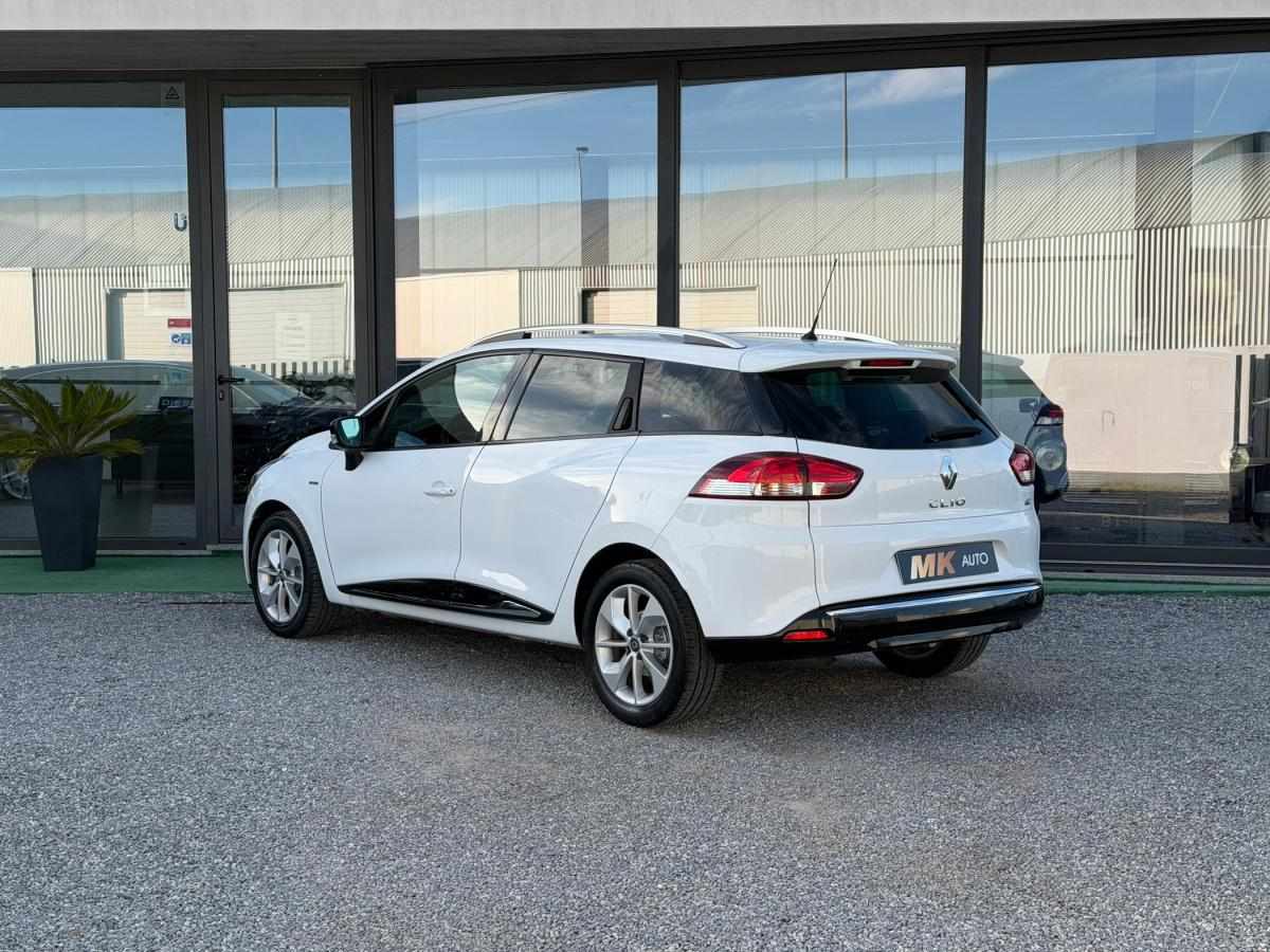 renault-clio-sport-tourer-2016-diesel-1461cc