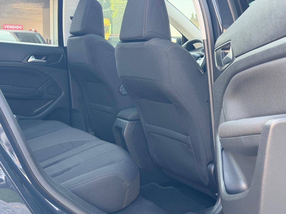 peugeot-308-2017-diesel-1560cc