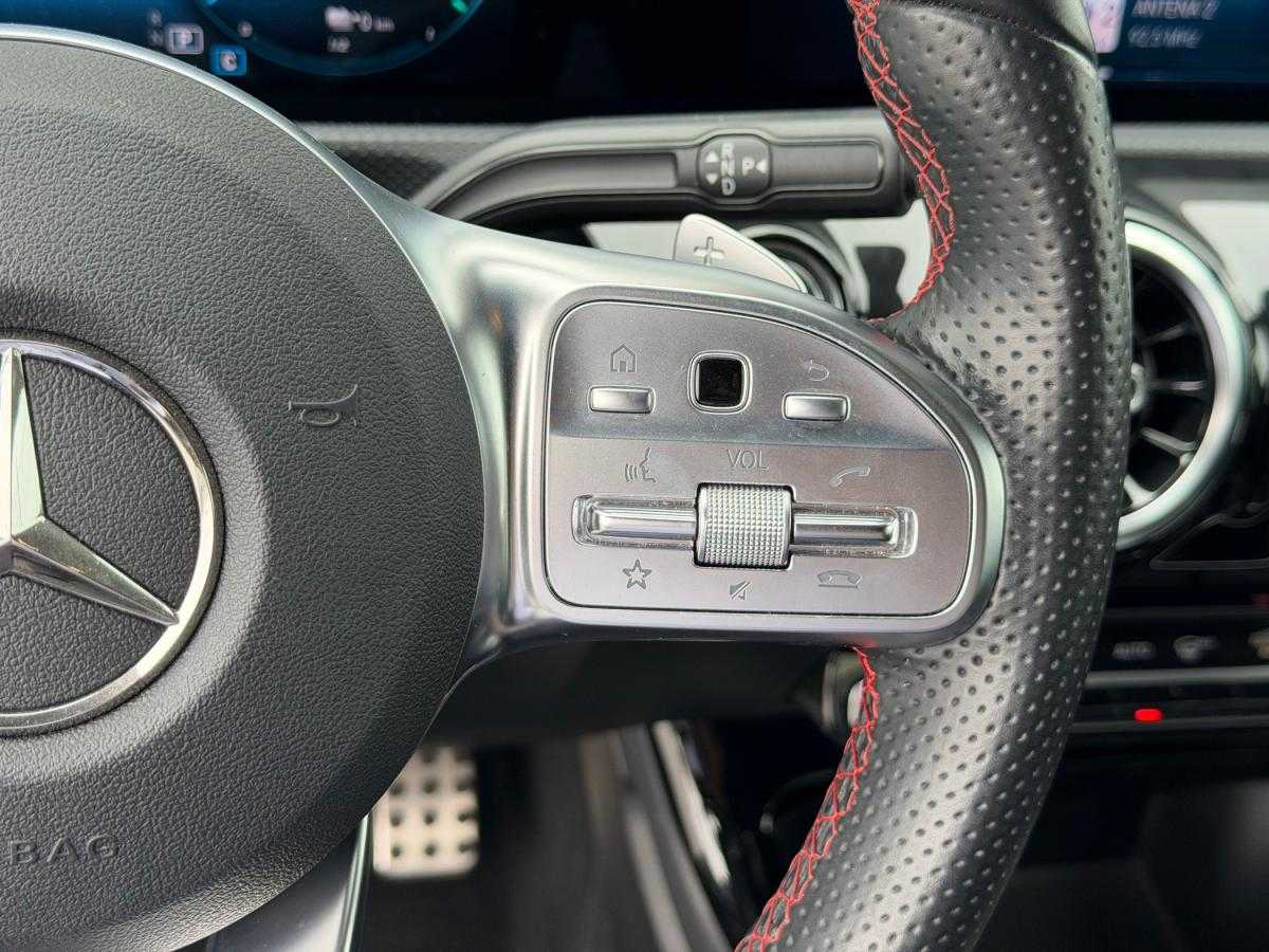 mercedes-benz-classe-a-2021-hibrido-a-gasolina-1332cc