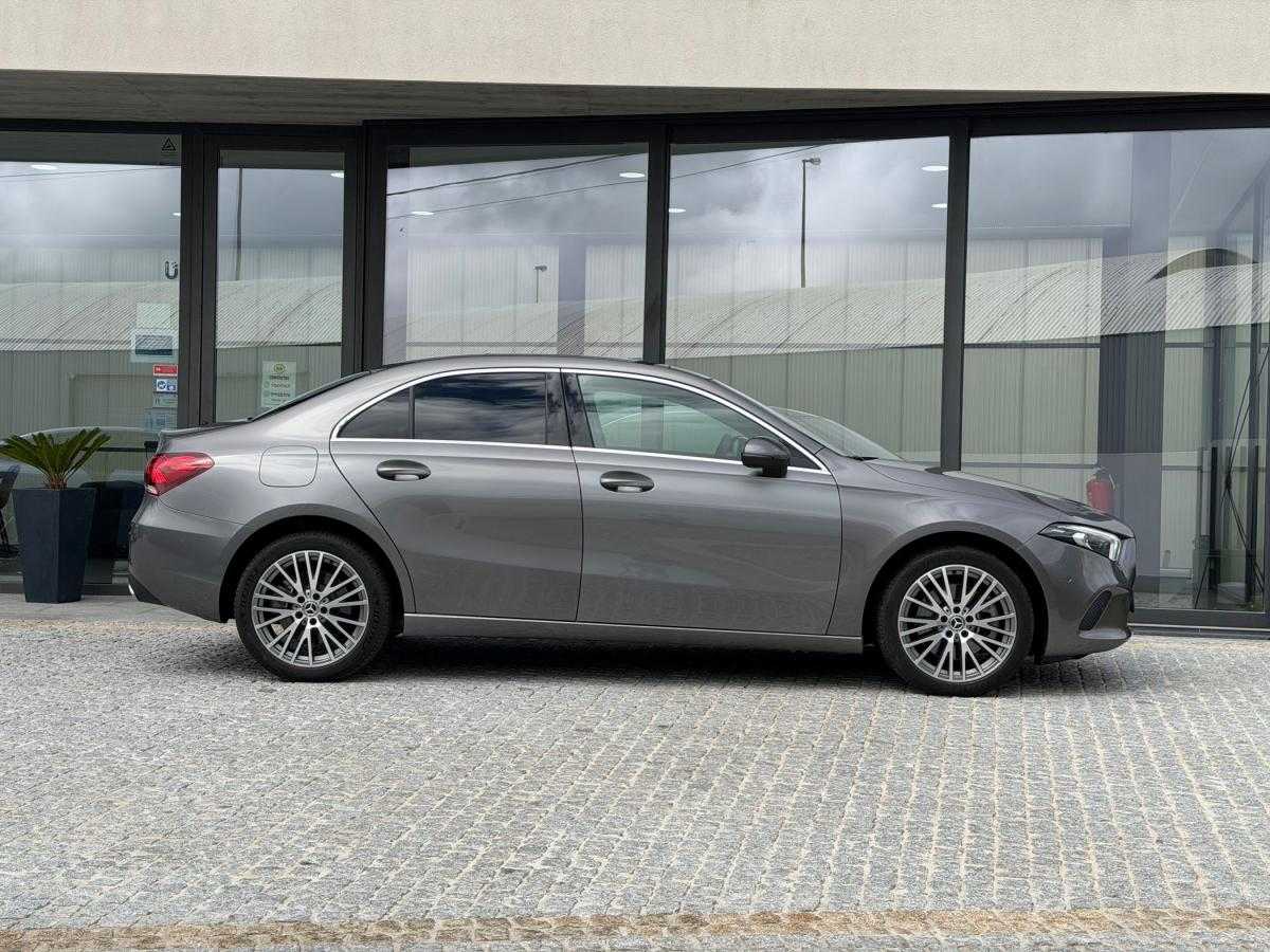 mercedes-benz-classe-a-2022-hibrido-a-gasolina-1332cc