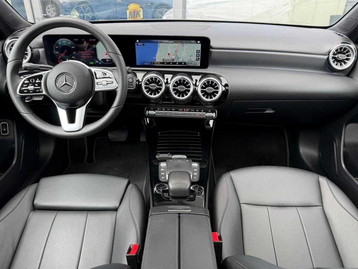 mercedes-benz-classe-a-2022-hibrido-a-gasolina-1332cc