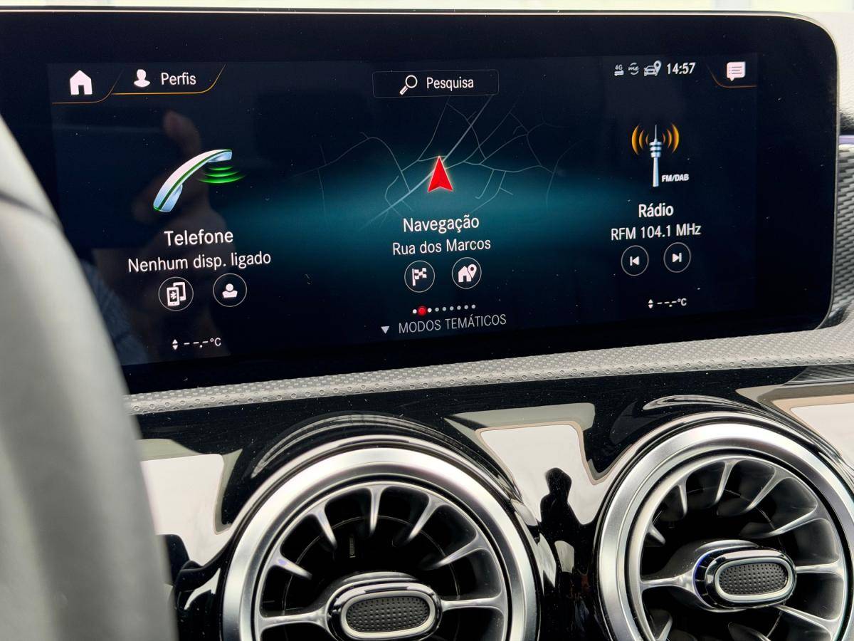 mercedes-benz-classe-a-2022-hibrido-a-gasolina-1332cc