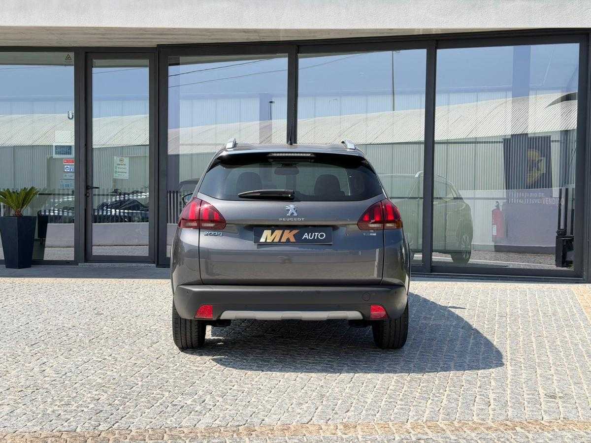 peugeot-2008-2017-gasolina-1199cc