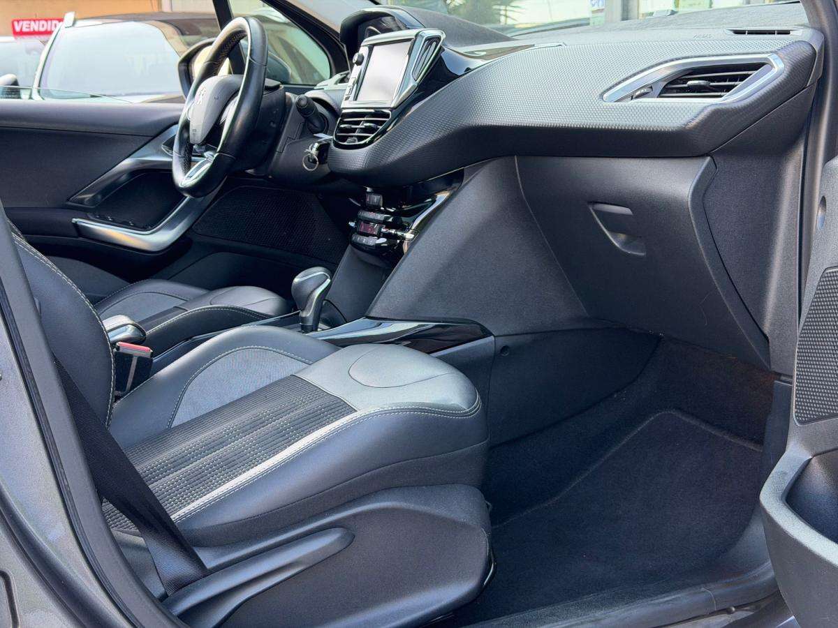 peugeot-2008-2017-gasolina-1199cc
