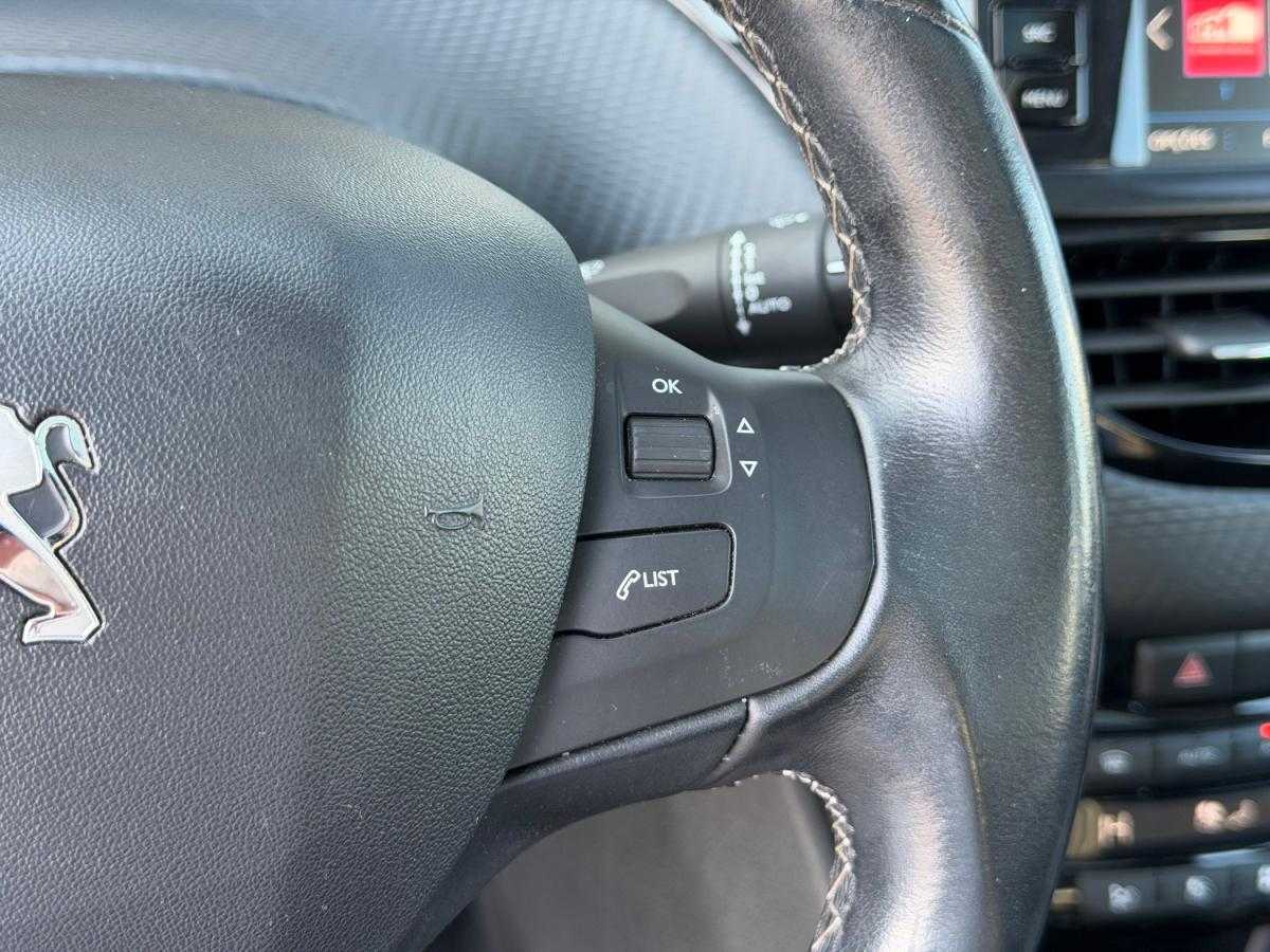 peugeot-2008-2017-gasolina-1199cc