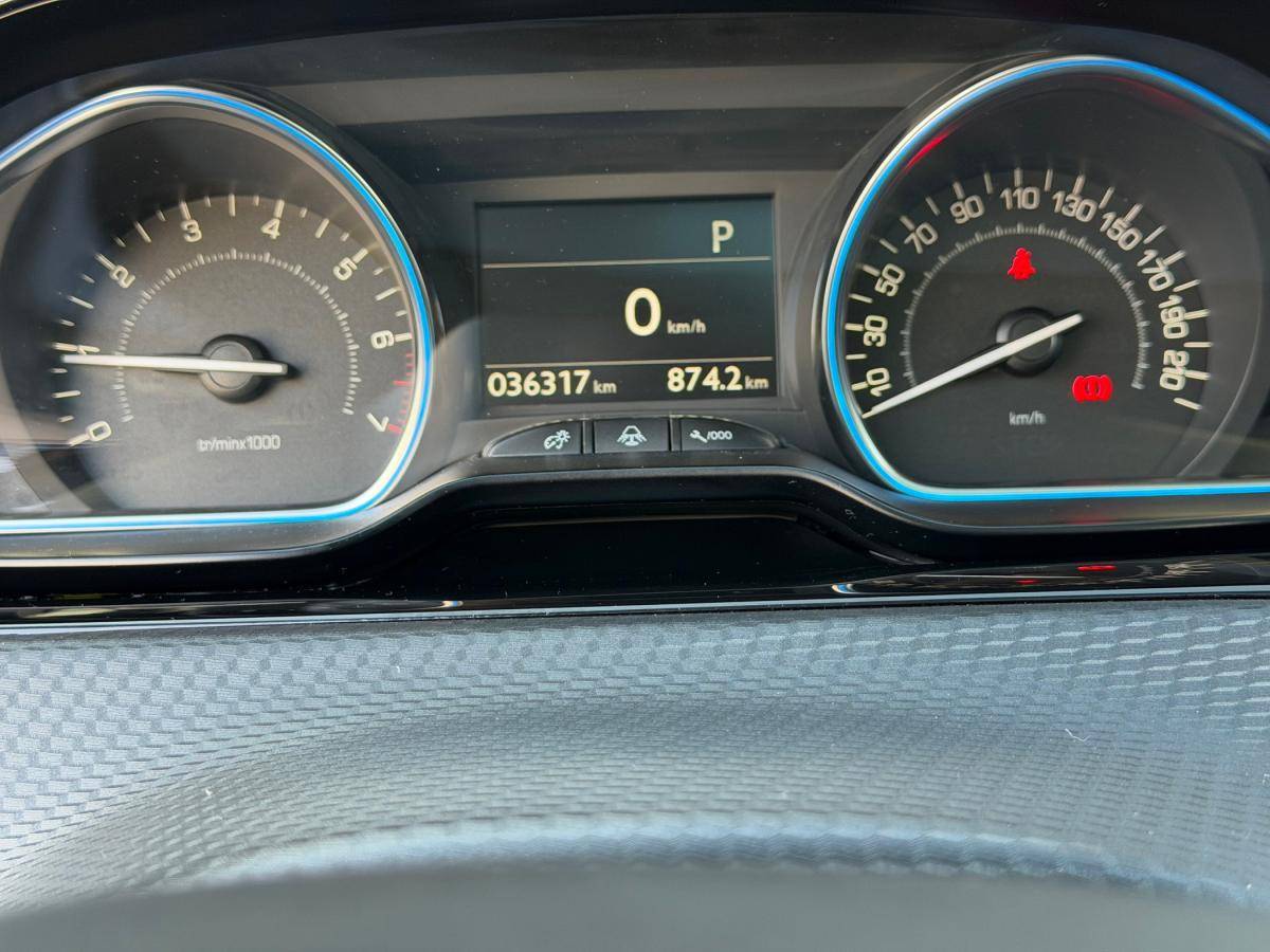 peugeot-2008-2017-gasolina-1199cc