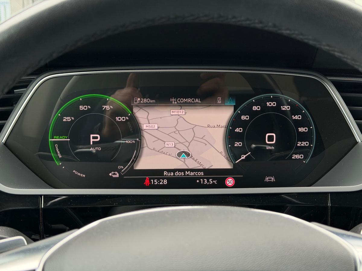 audi-q8-e-tron-2023-eletrico-0cc