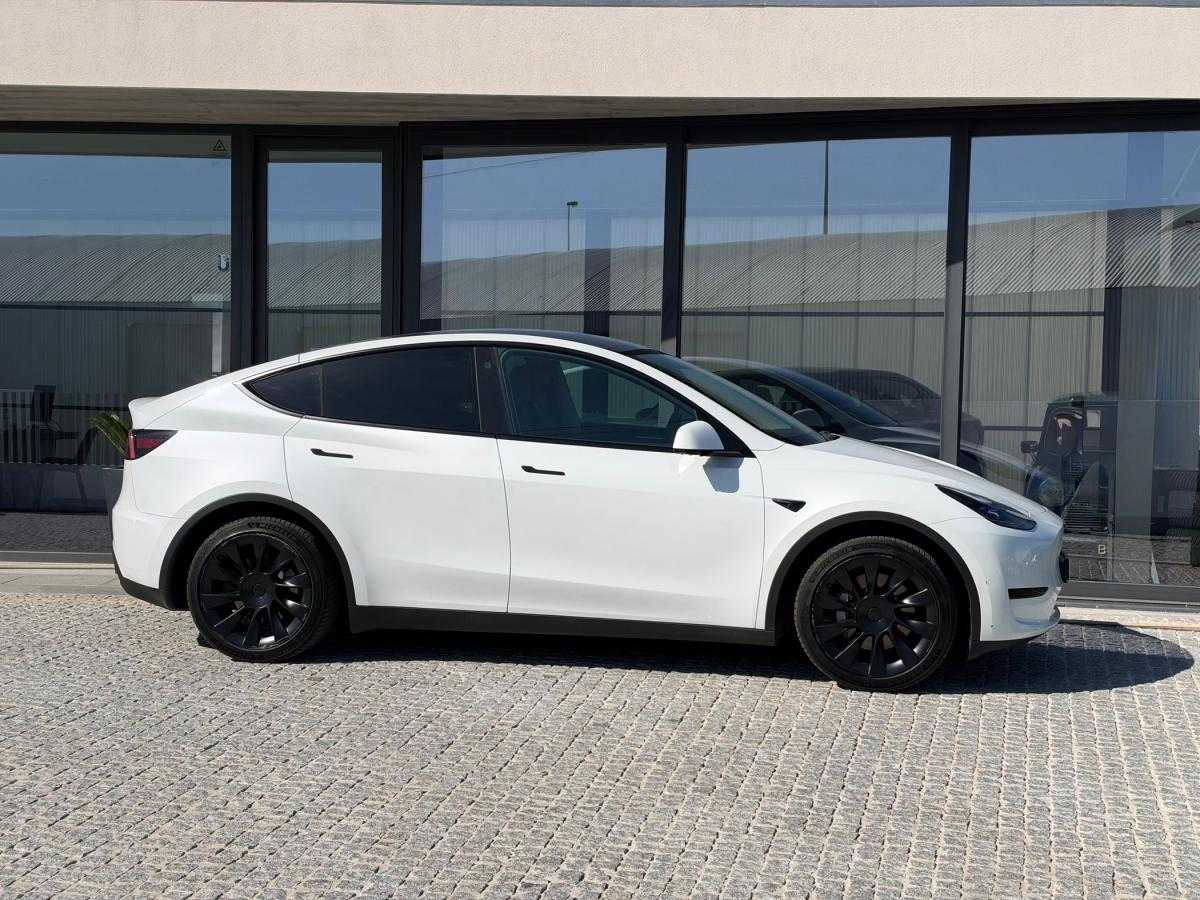 tesla-model-y-2022-eletrico-0cc