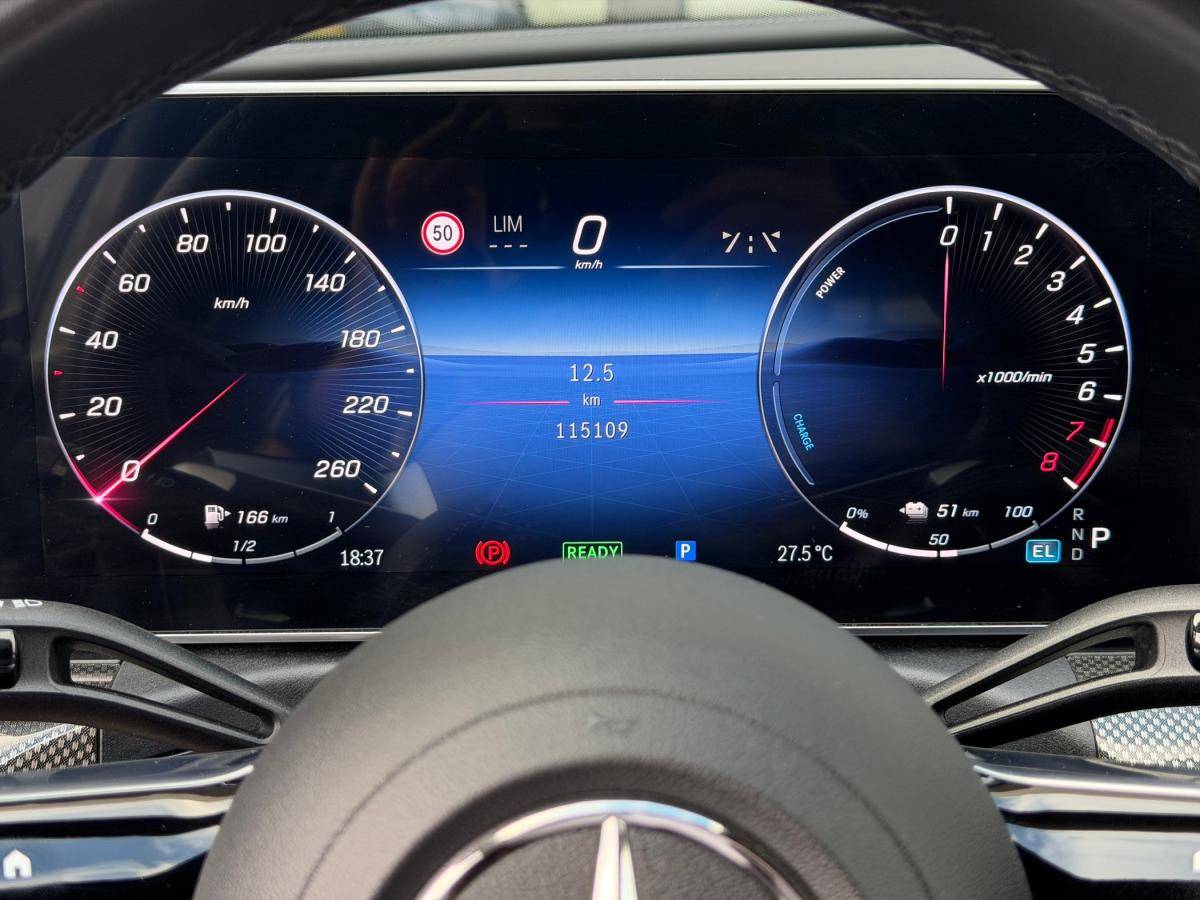 mercedes-benz-classe-c-2022-hibrido-a-gasolina-1999cc