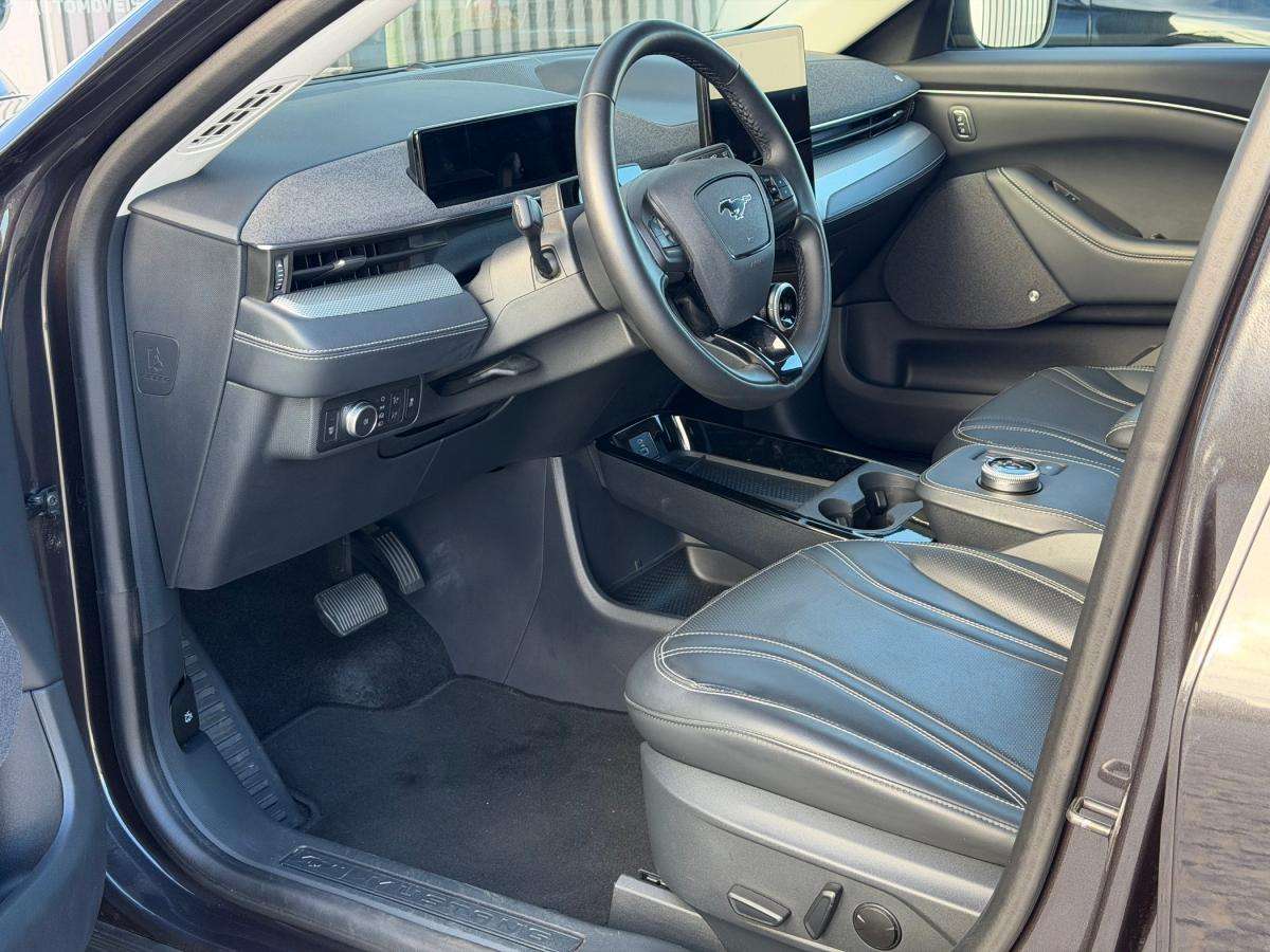 ford-mustang-2022-eletrico-0cc