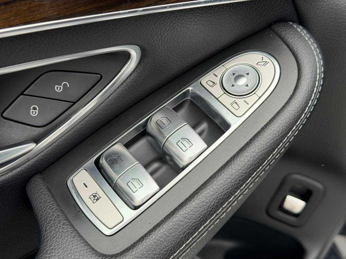 mercedes-benz-glc-2016-diesel-2143cc