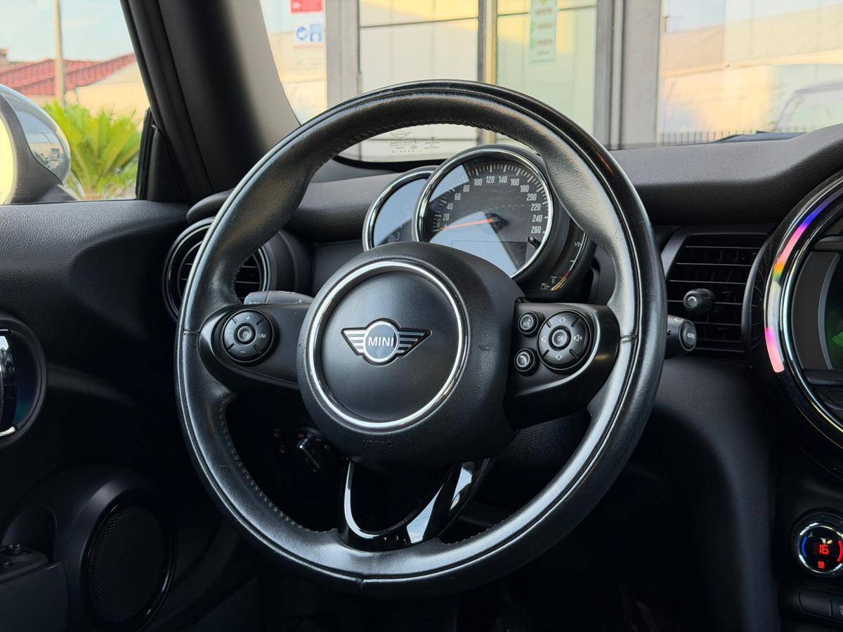 mini-one-2019-diesel-1496cc