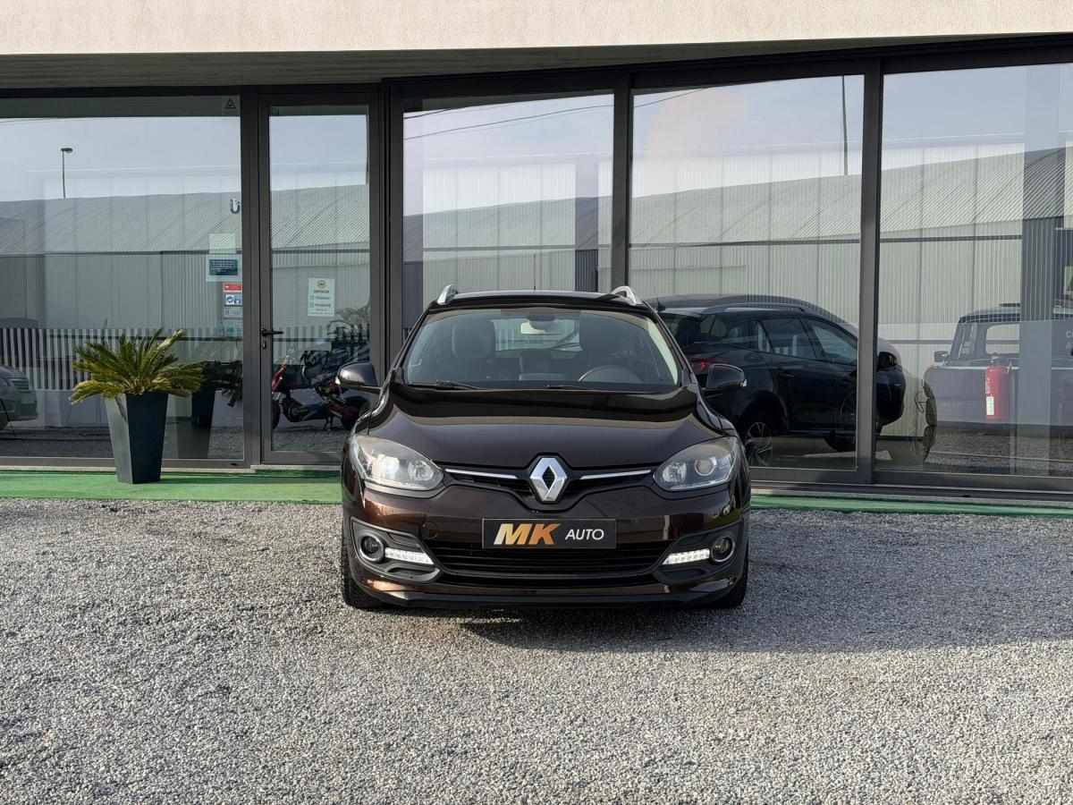 renault-megane-sport-tourer-2015-diesel-1461cc