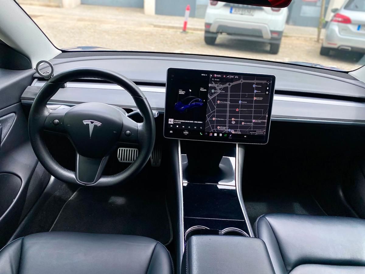 tesla-model-3-2019-eletrico-500cc