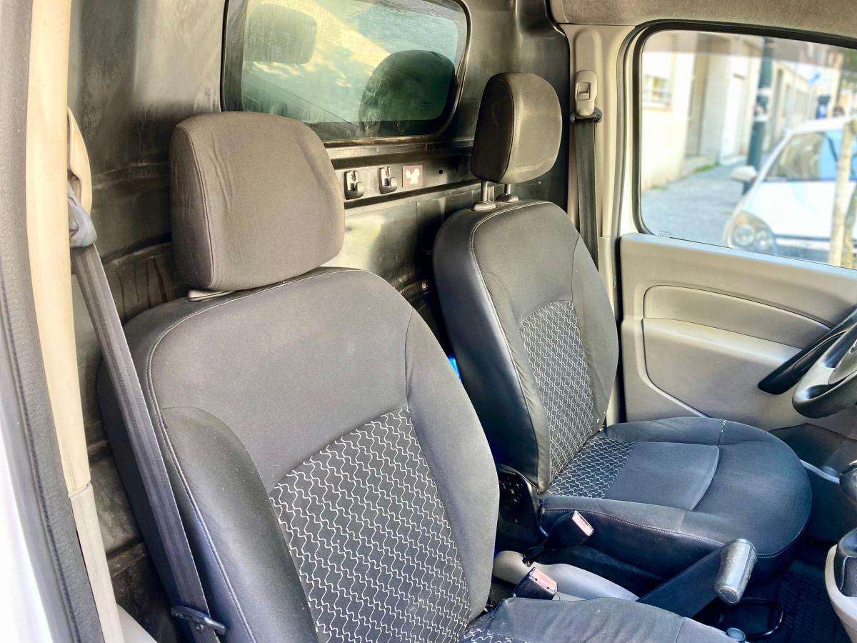 renault-kangoo-2009-diesel-1461cc