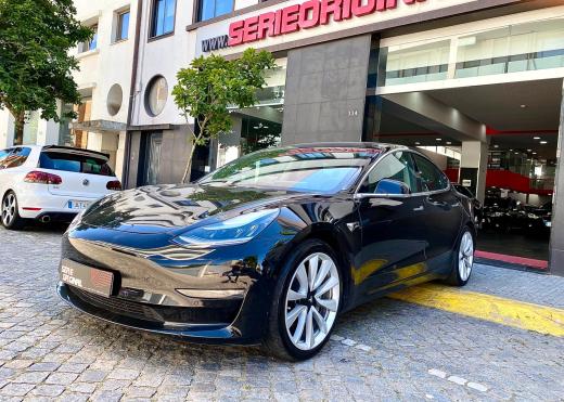 tesla-model-3-2020-eletrico-500cc
