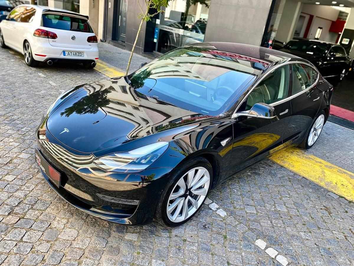 tesla-model-3-2020-eletrico-500cc