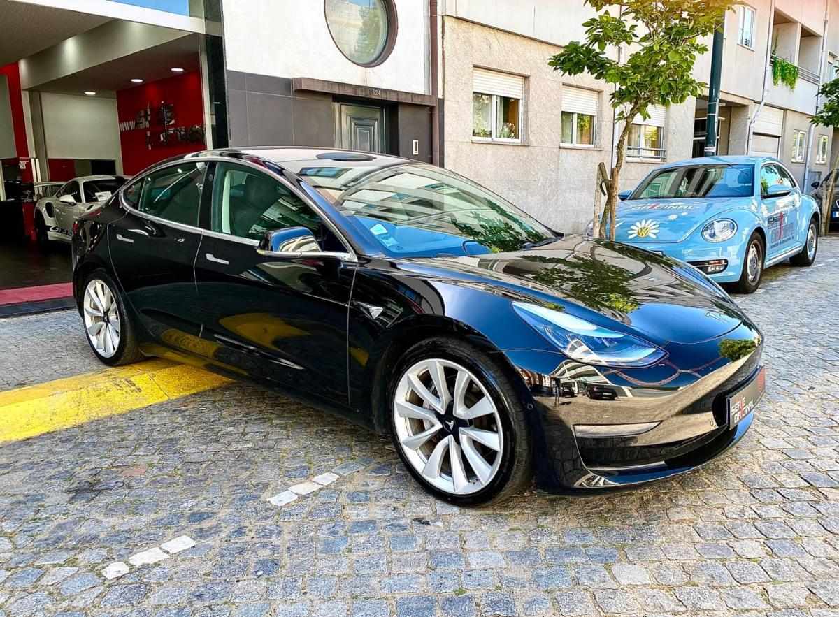 tesla-model-3-2020-eletrico-500cc