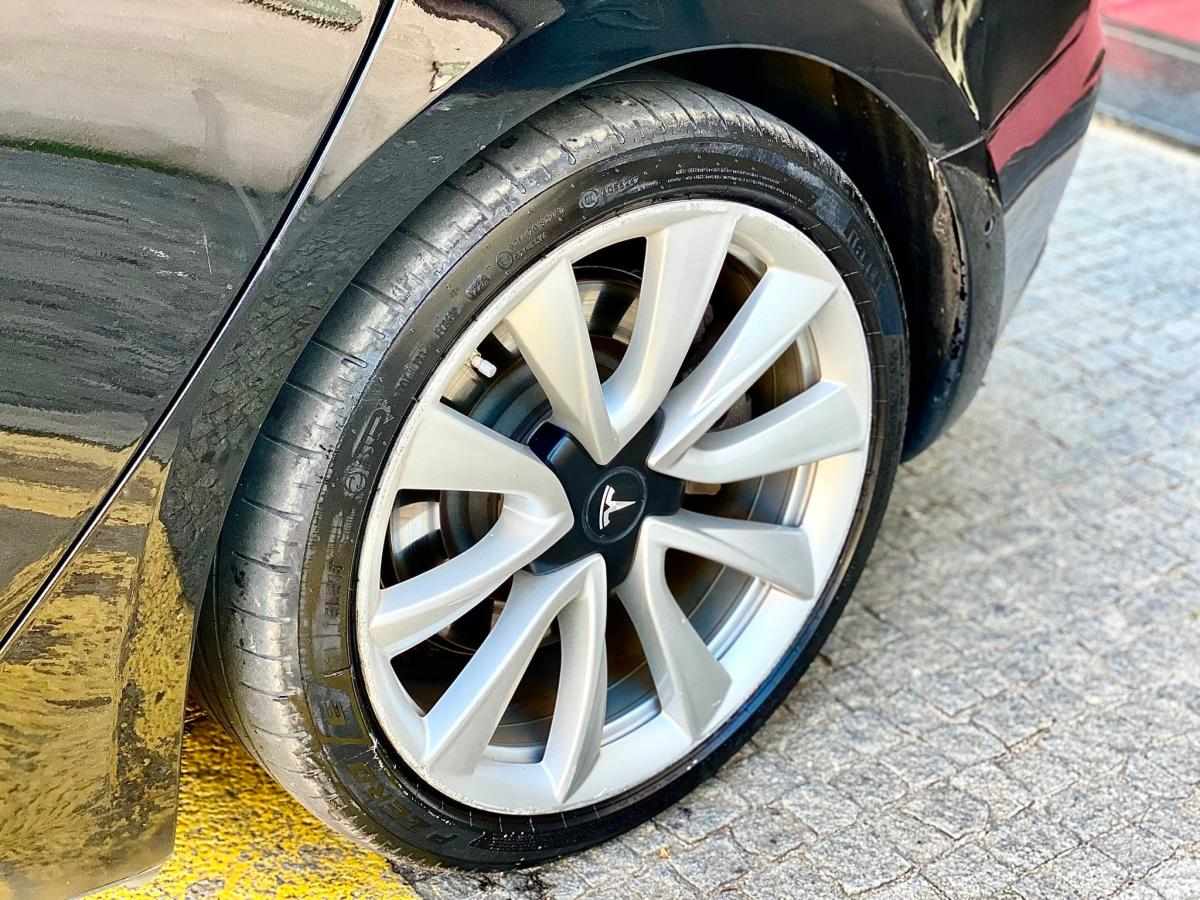 tesla-model-3-2020-eletrico-500cc