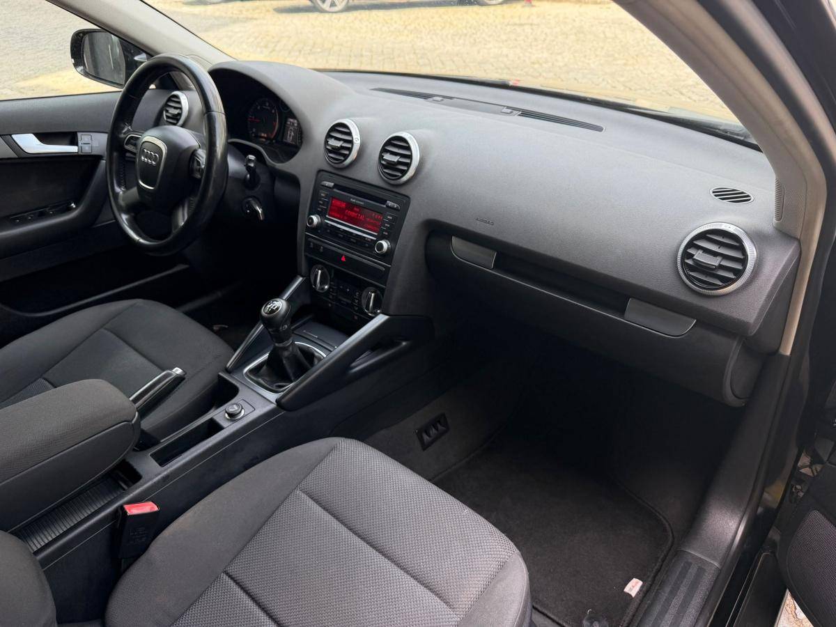 audi-a3-sportback-2011-diesel-1598cc