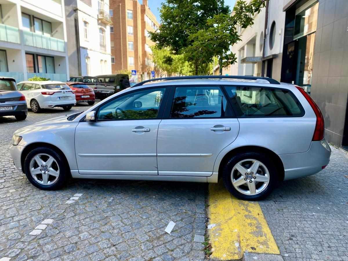 volvo-v50-2008-diesel-1560cc