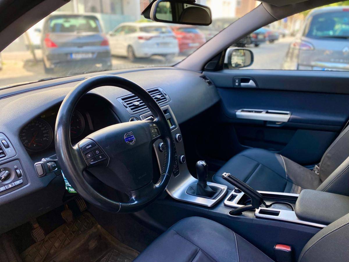 volvo-v50-2008-diesel-1560cc