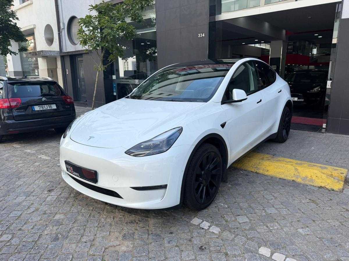 tesla-model-y-2022-eletrico-500cc