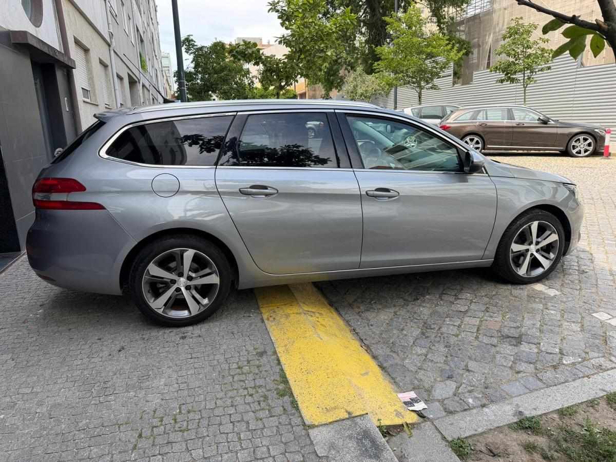 peugeot-308-sw-2014-diesel-1997cc