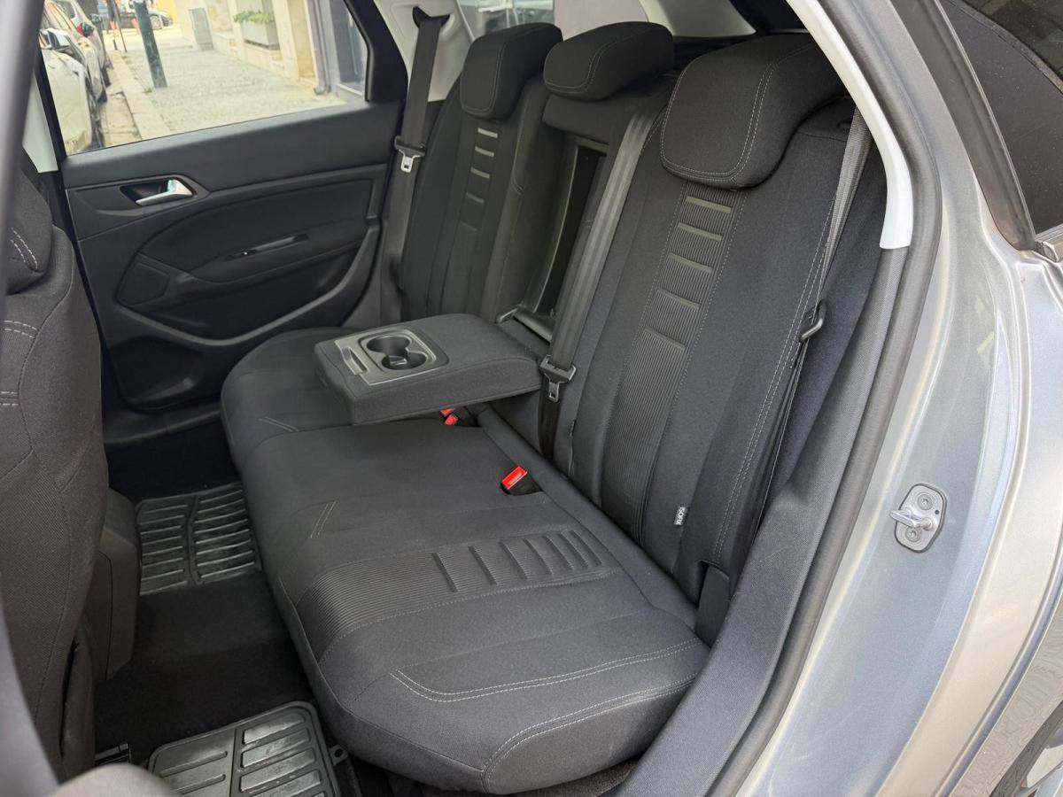 peugeot-308-sw-2014-diesel-1997cc