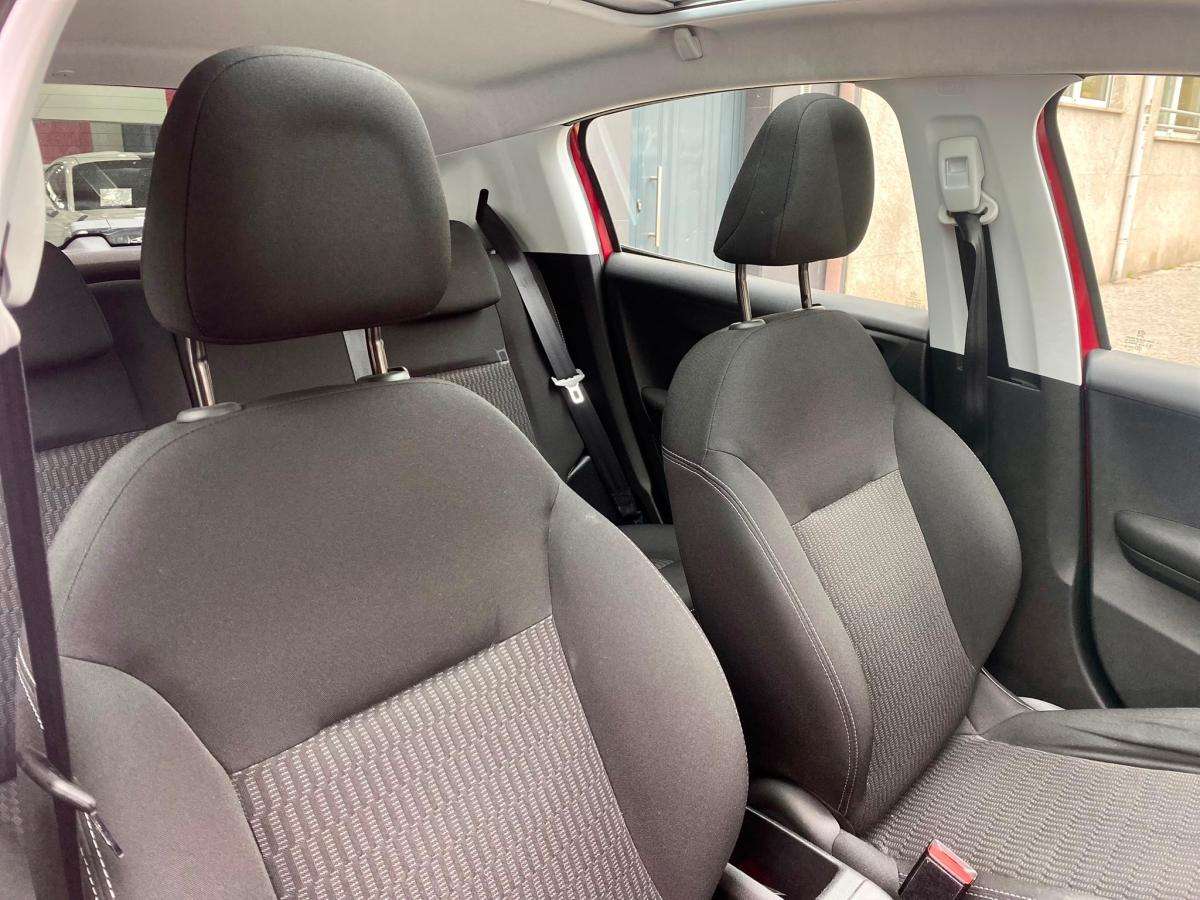 peugeot-208-2017-gasolina-1199cc