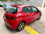 peugeot-208-2017-gasolina-1199cc