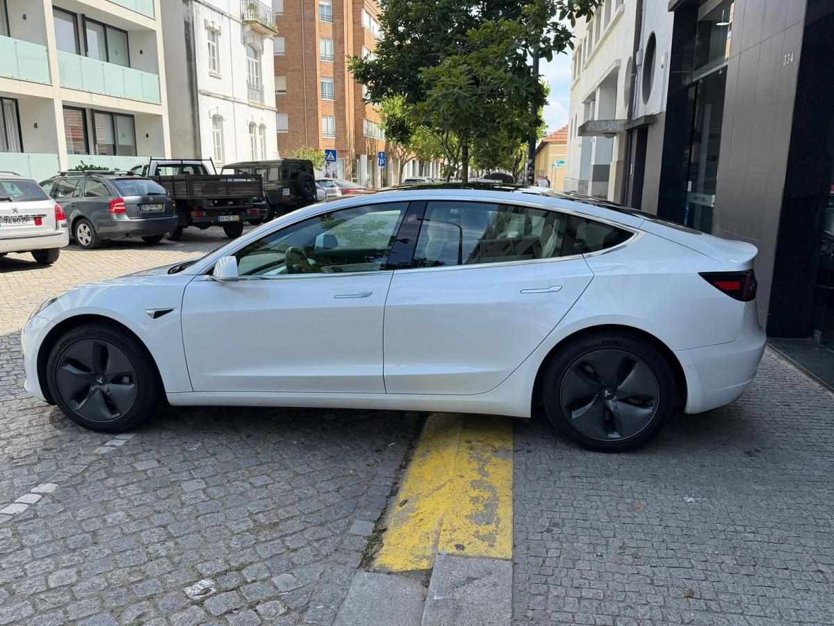tesla-model-3-2019-eletrico-500cc