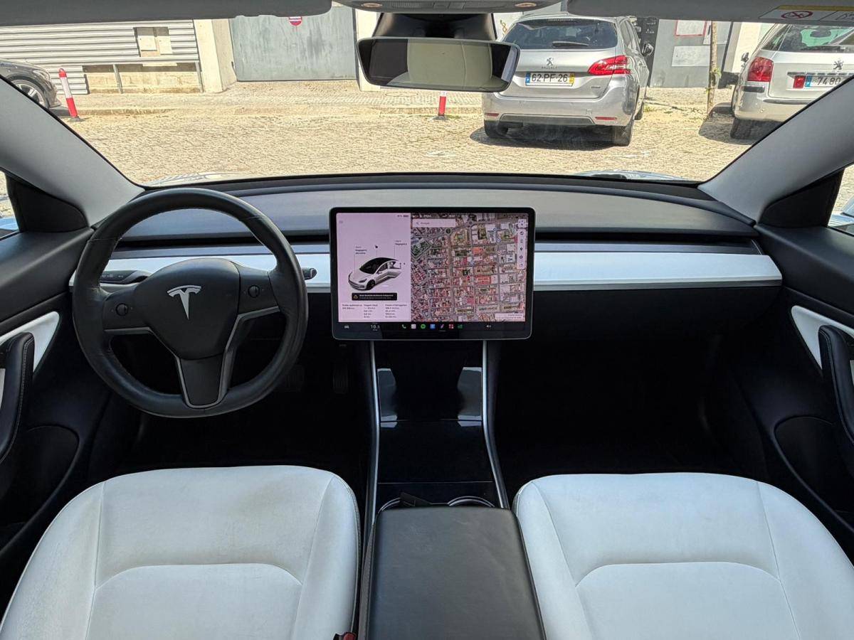 tesla-model-3-2019-eletrico-500cc
