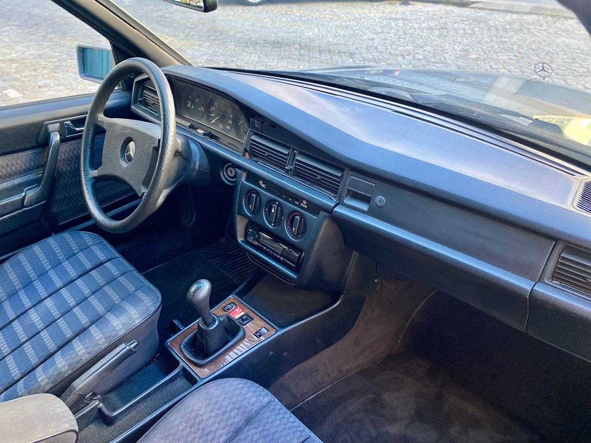 mercedes-benz-190-1990-diesel-2497cc