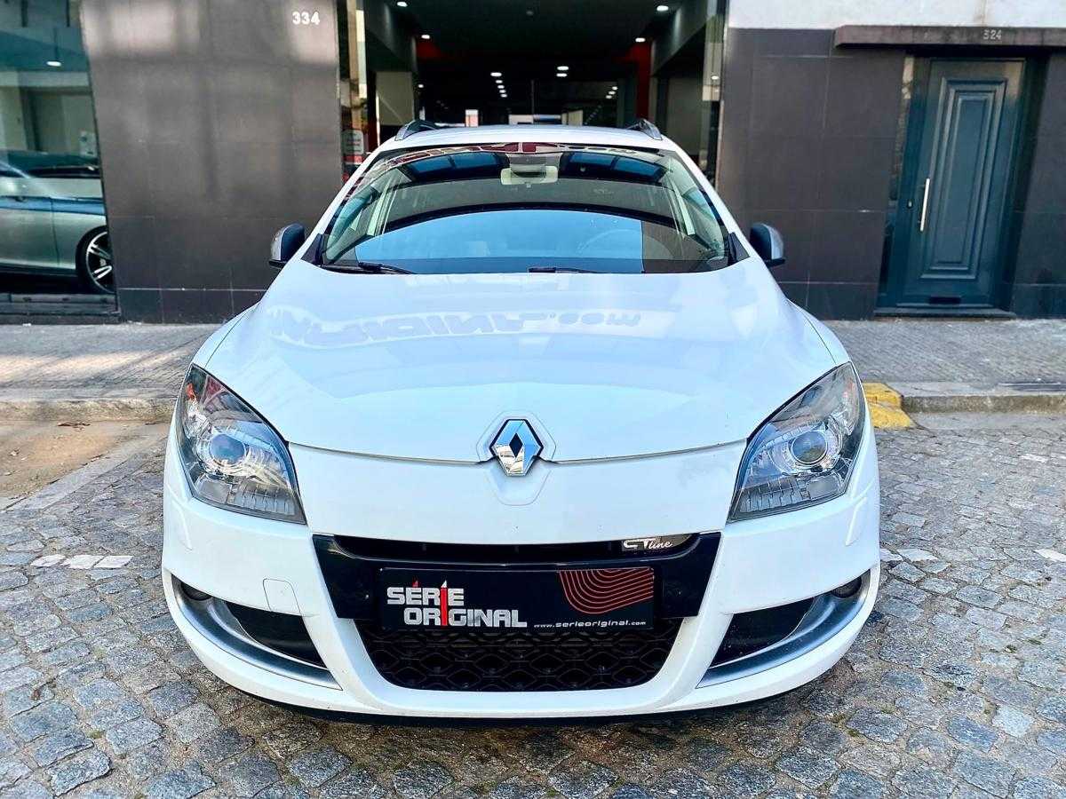 renault-megane-sport-tourer-2010-diesel-1461cc