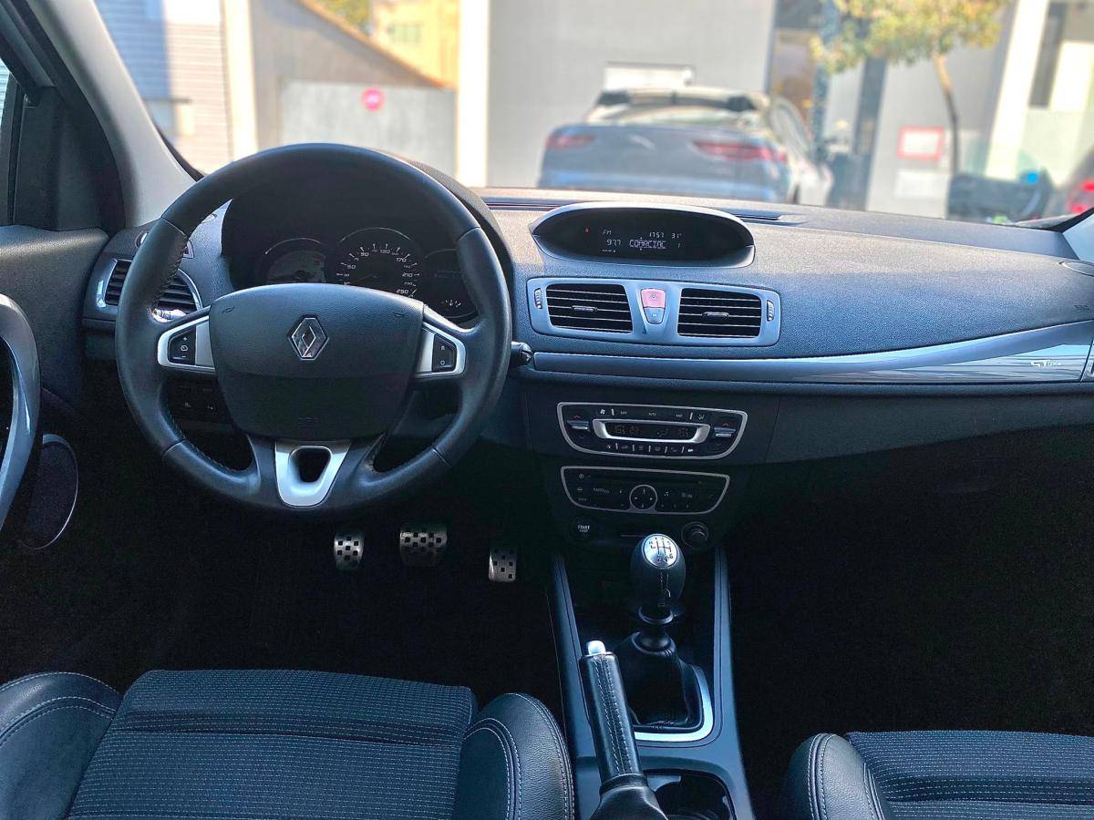 renault-megane-sport-tourer-2010-diesel-1461cc