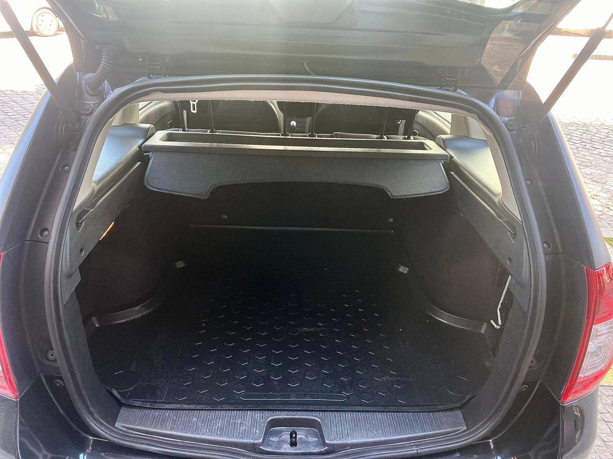 dacia-logan-mcv-2015-diesel-1461cc
