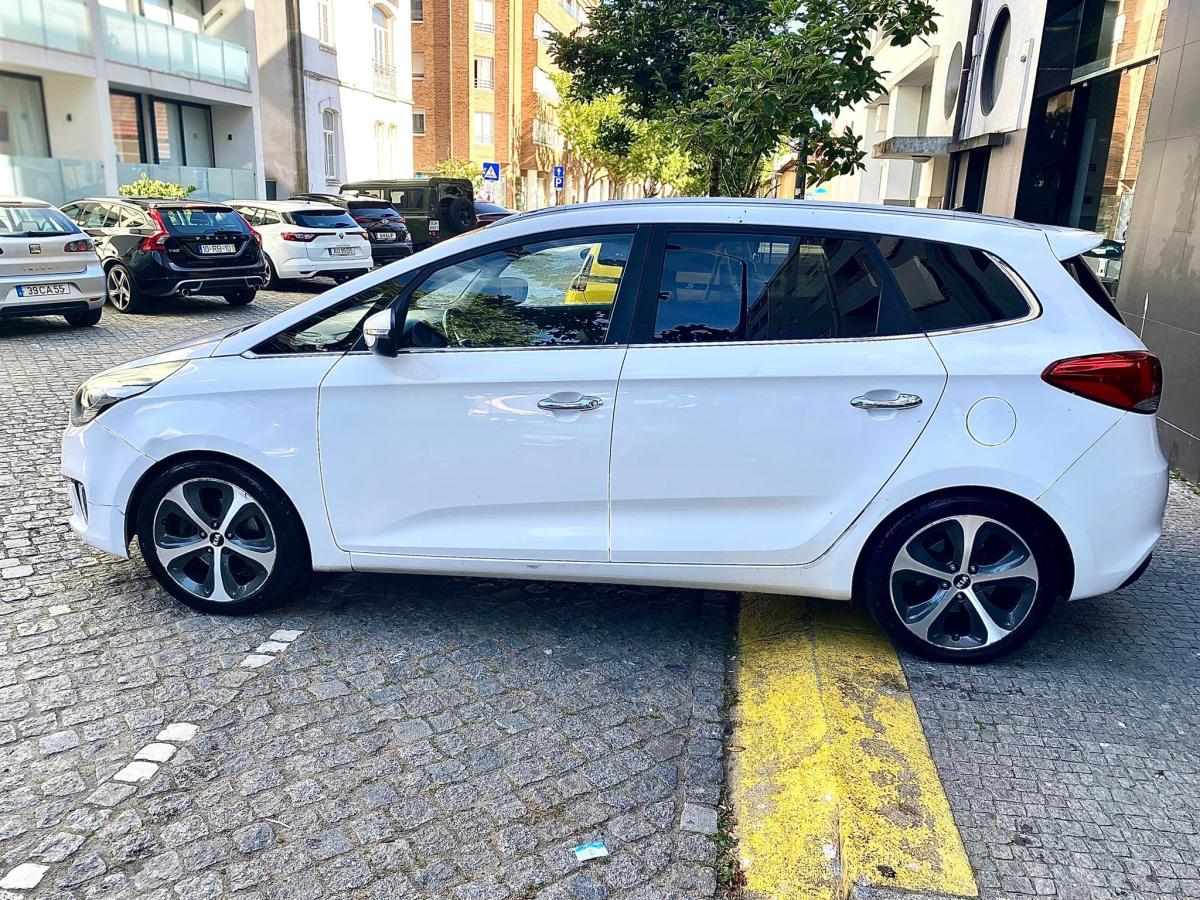 kia-carens-2014-diesel-1685cc