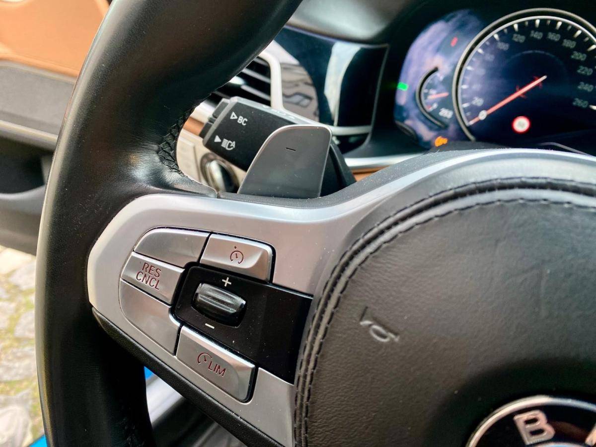 bmw-serie-7-2018-diesel-2993cc