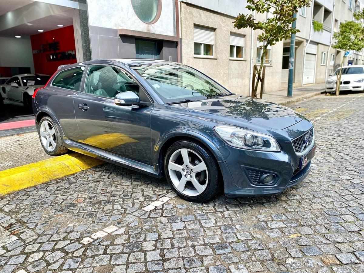 volvo-c30-2011-diesel-1560cc