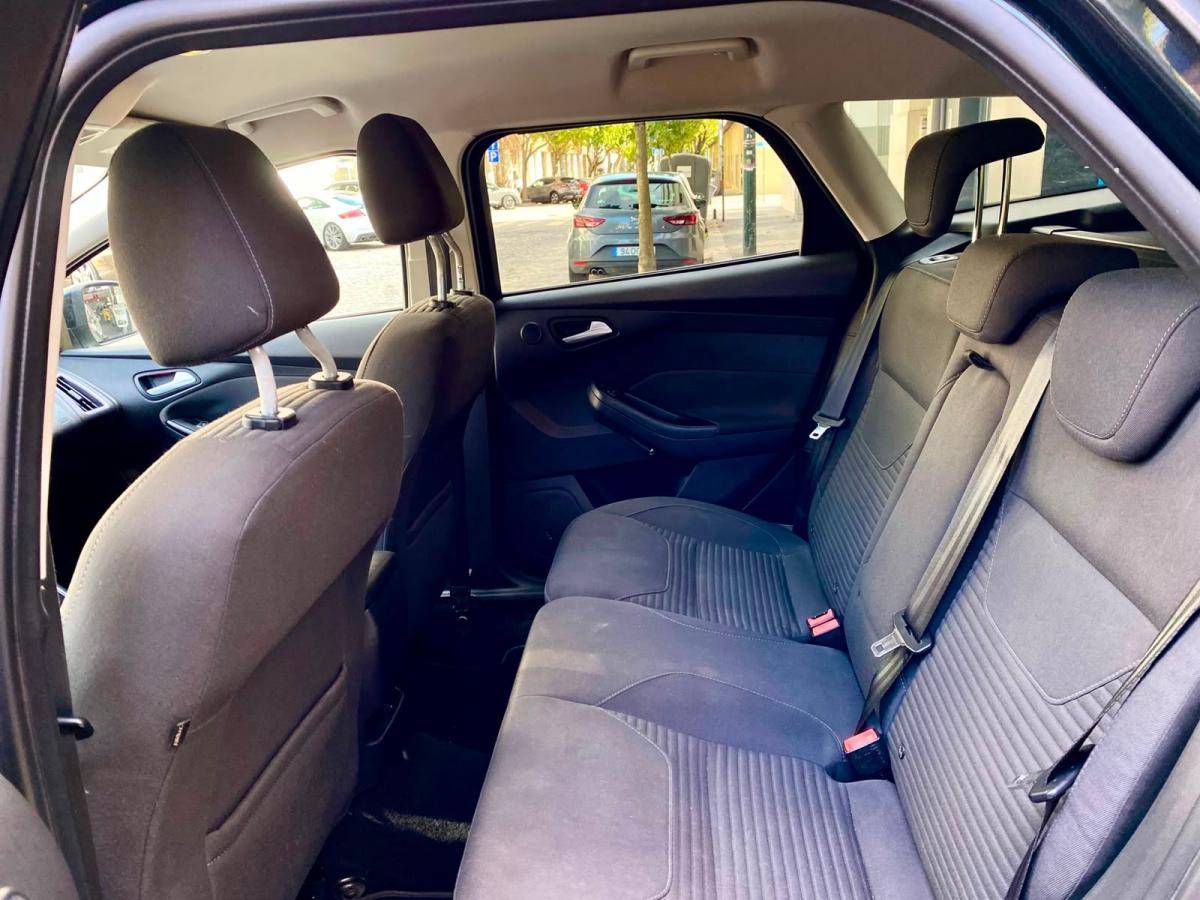 ford-focus-sw-2015-diesel-1499cc